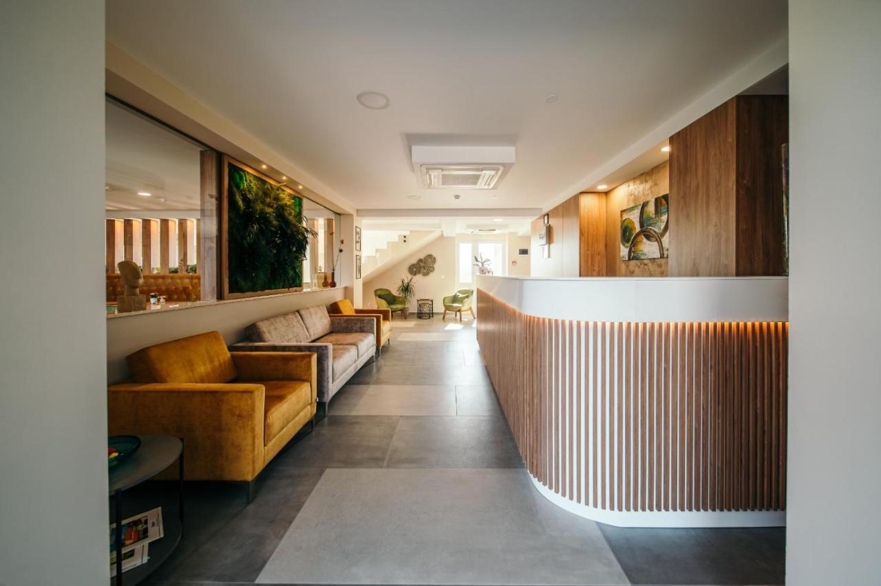 Hotel Rk Ghimbav 외부 사진