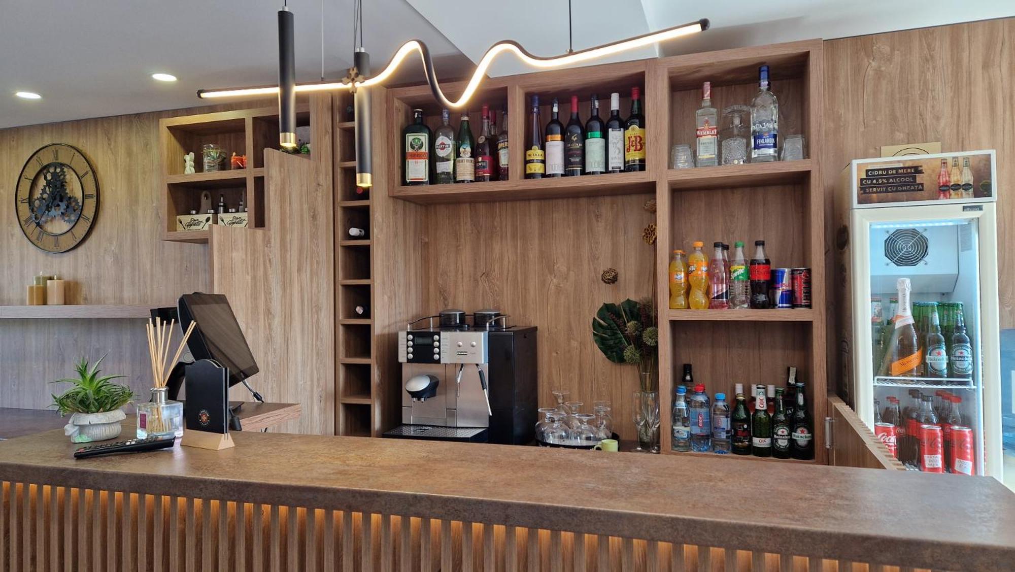 Hotel Rk Ghimbav 외부 사진