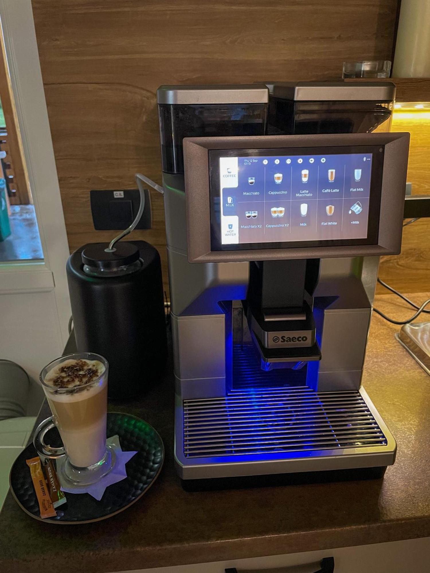 Hotel Rk Ghimbav 외부 사진